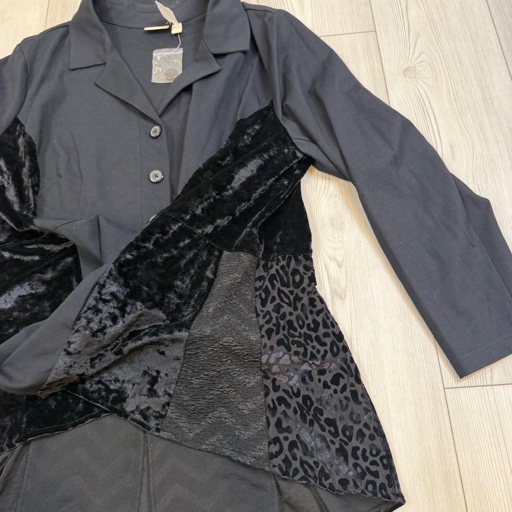 NWT Logo by Lori Goldstein Callie Black Mixed Media Velvet Lace Top 3X DLGJ030 - Picture 5 of 13